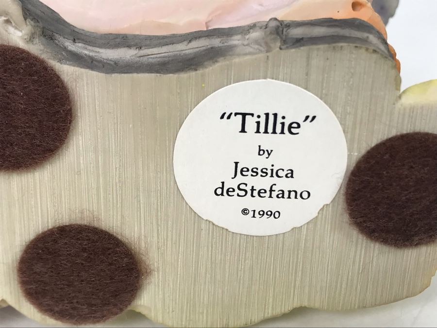 Department 56 Bejeweled Collection, Royal Albert Beatrix Potter Figurine And (4) Tillie Frog Sculptures By Jessica DeStefano [Photo 13]