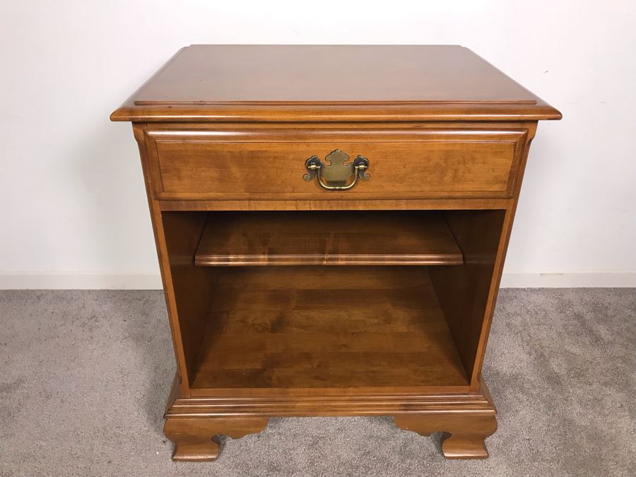 Ethan Allen Wooden Nightstand Side Table 22W X 16D X 26H [Photo 3]