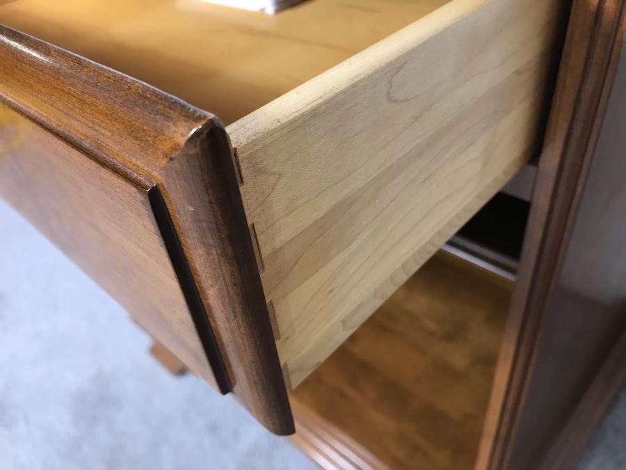 Ethan Allen Wooden Nightstand Side Table 22W X 16D X 26H [Photo 4]