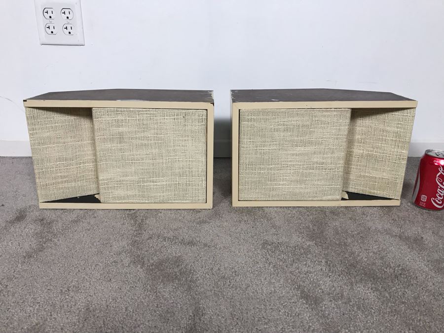 Pair Of BOSE 201 Series II Bookshelf Speakers Painted White - Working [Photo 3]