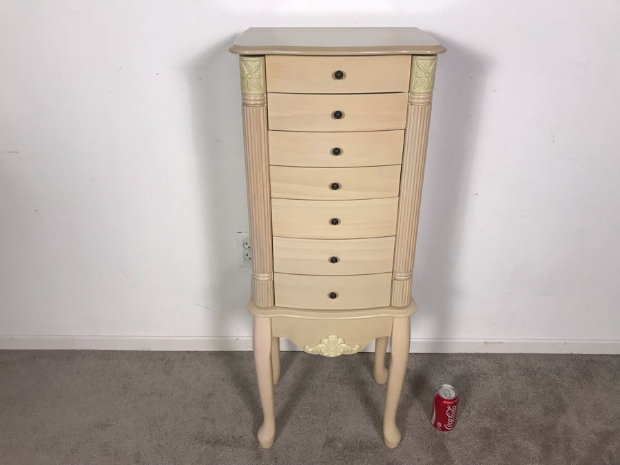 Worthington Footed Freestanding Jewelry Box Retails $200 [Photo 2]