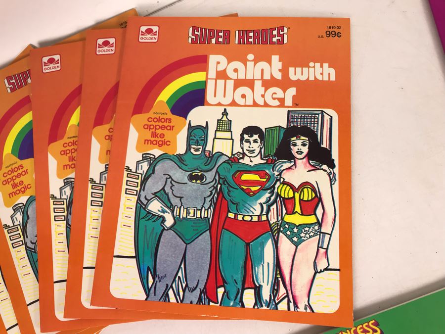 Vintage New Old Stock Paint With Water / Coloring Books: (7) Super Heroes: Batman, Superman, Wonder Woman, (3) Pricess Power And (2) Masters Of The Universe [Photo 7]