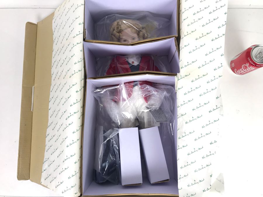New In Box Danbury Mint Shirley Temple Doll 'Just Around The Corner' 19'H [Photo 1]