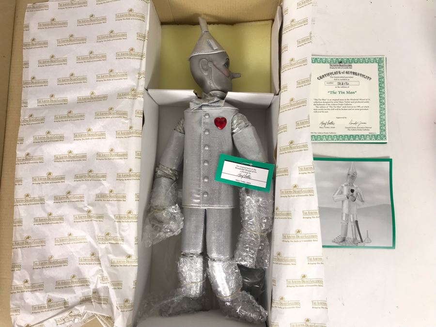 New In Box Ashton-Drake Galleries 'The Tin Man' Doll From The Wonderful Wizard Of Oz 17'H [Photo 3]