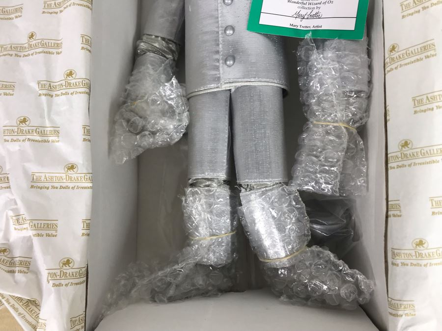 New In Box Ashton-Drake Galleries 'The Tin Man' Doll From The Wonderful Wizard Of Oz 17'H [Photo 8]