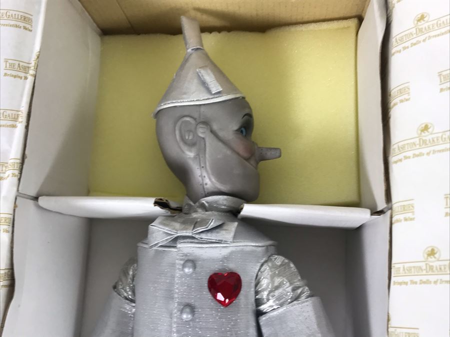 New In Box Ashton-Drake Galleries 'The Tin Man' Doll From The Wonderful Wizard Of Oz 17'H [Photo 4]