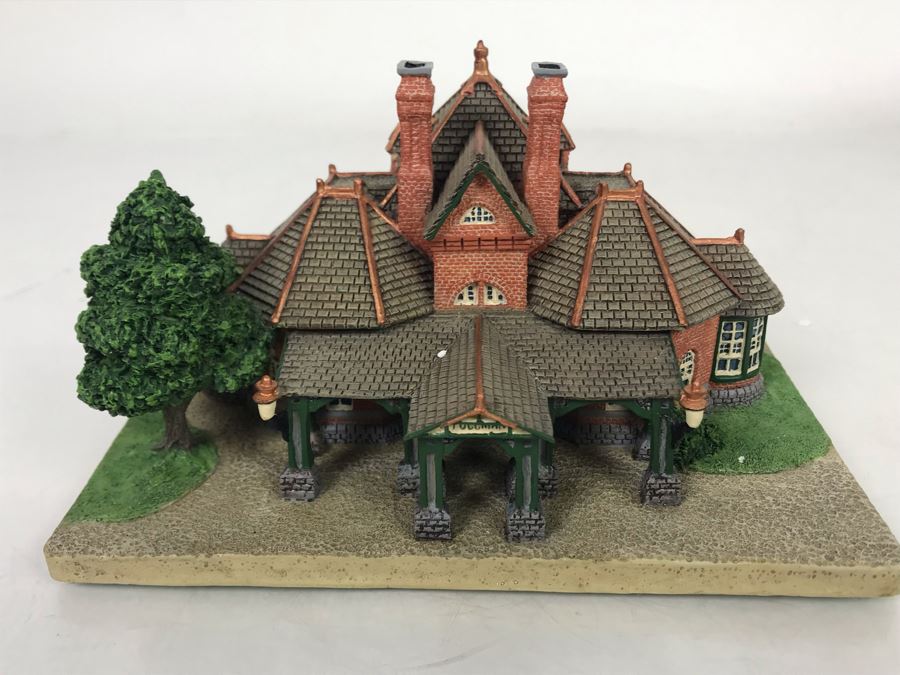 Danbury Mint The Illinois Pullman Station Historic Railroad Station Sculpture Figurine [Photo 5]