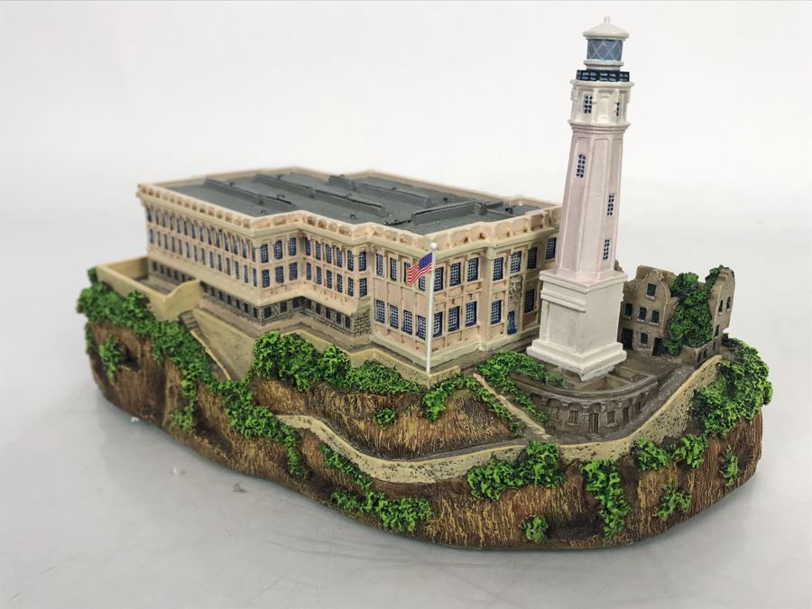 Danbury Mint Alcatraz Island Lighthouse San Francisco Bay, California Sculpture Figurine [Photo 5]