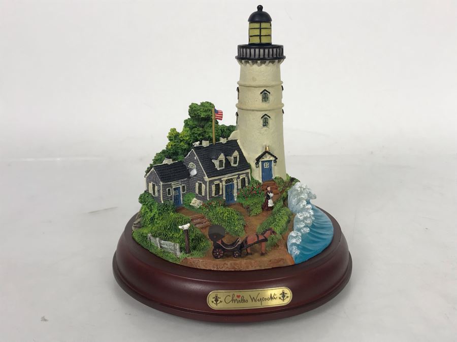 Signed Charles Wysocki Hawthorne Village Lighting The Way Home Lighthouse Sculpture Figurine [Photo 4]