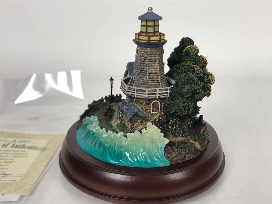 Thomas Kinkade Hawthorne Village Spirit Of The Sea Lighthouse Sculpture Figurine [Photo 7]