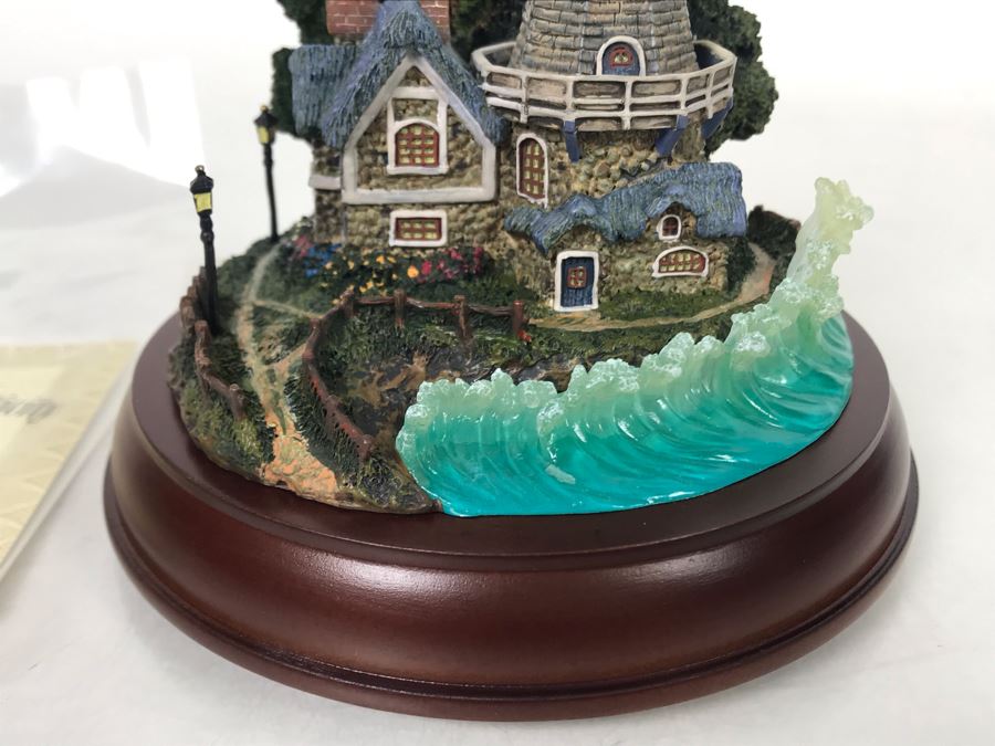 Thomas Kinkade Hawthorne Village Spirit Of The Sea Lighthouse Sculpture Figurine [Photo 4]