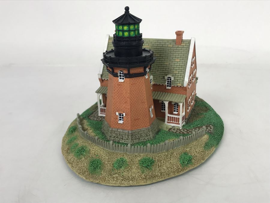 Danbury Mint Block Island Southeast Lighthouse Sculpture Figurine [Photo 3]