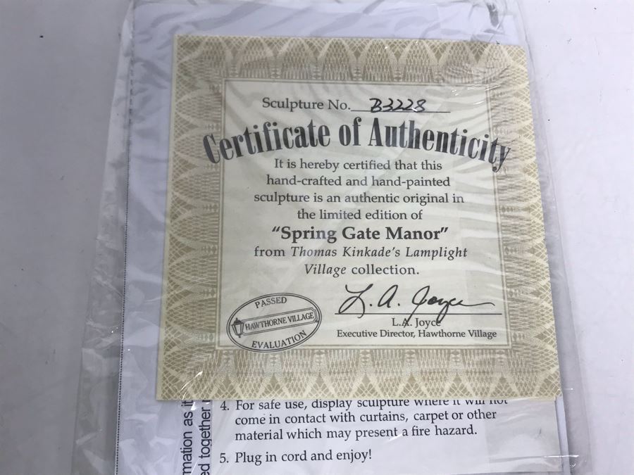 Thomas Kinkade Hawthorne Village Spring Gate Manor Village Sculpture Figurine [Photo 10]