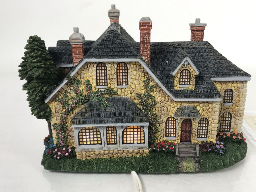 Thomas Kinkade Hawthorne Village Spring Gate Manor Village Sculpture Figurine [Photo 6]