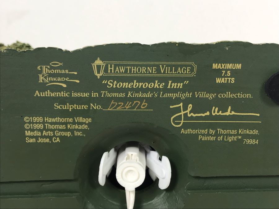 Thomas Kinkade Hawthorne Village Stonebrooke Inn Lighted Village Sculpture Figurine [Photo 8]