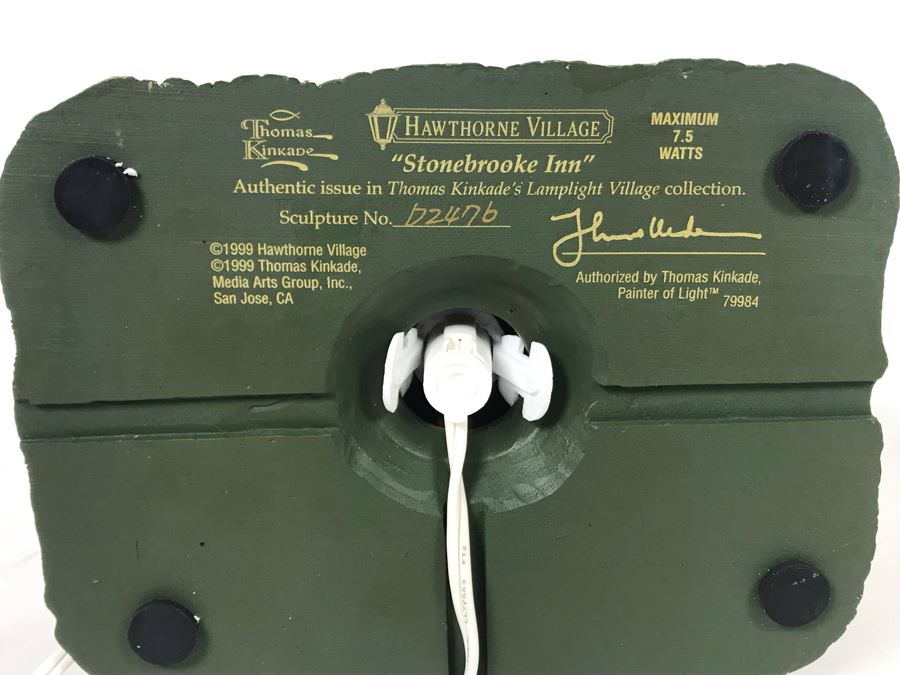 Thomas Kinkade Hawthorne Village Stonebrooke Inn Lighted Village Sculpture Figurine [Photo 7]