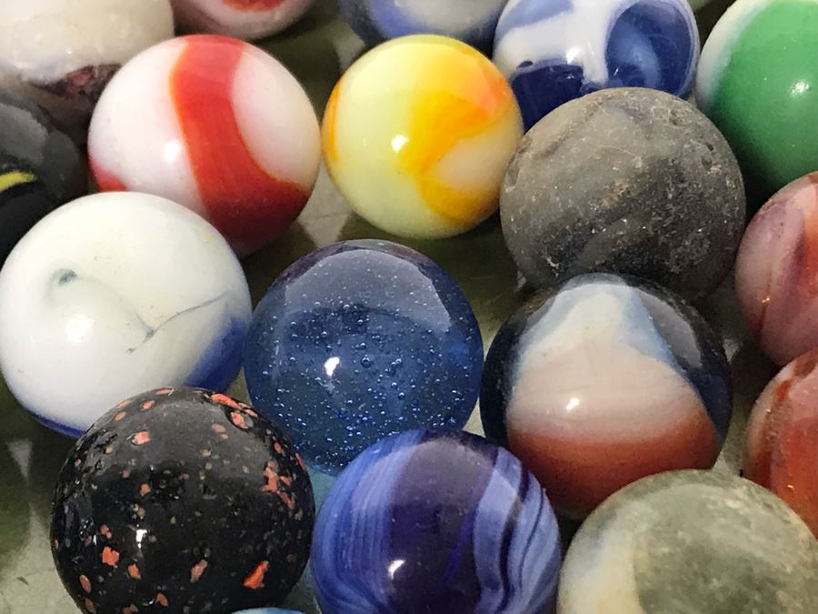 Tray Filled With Vintage Glass Marbles 10'R - See Photos [Photo 25]