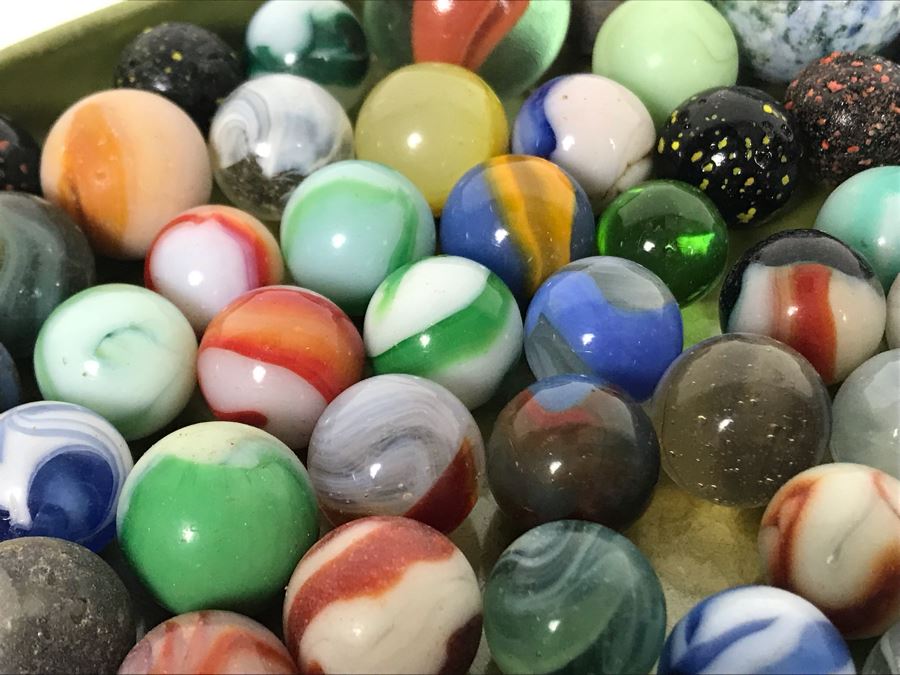 Tray Filled With Vintage Glass Marbles 10'R - See Photos [Photo 17]