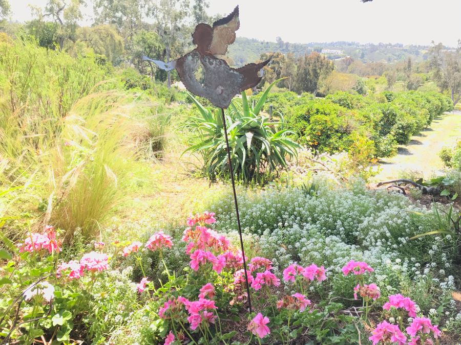 Metal Angelic Garden Sculpture 36H X 11W [Photo 6]