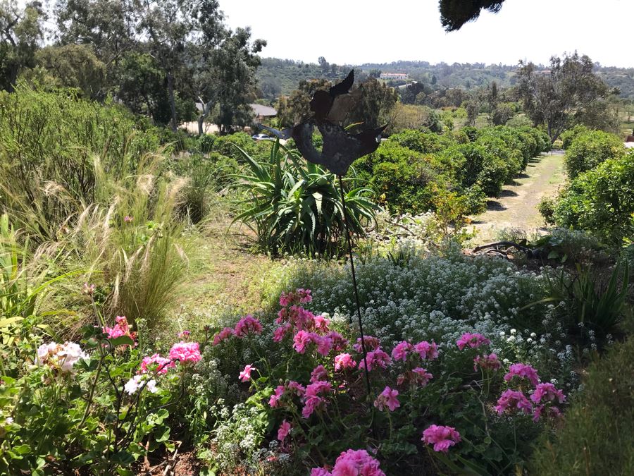 Metal Angelic Garden Sculpture 36H X 11W [Photo 4]