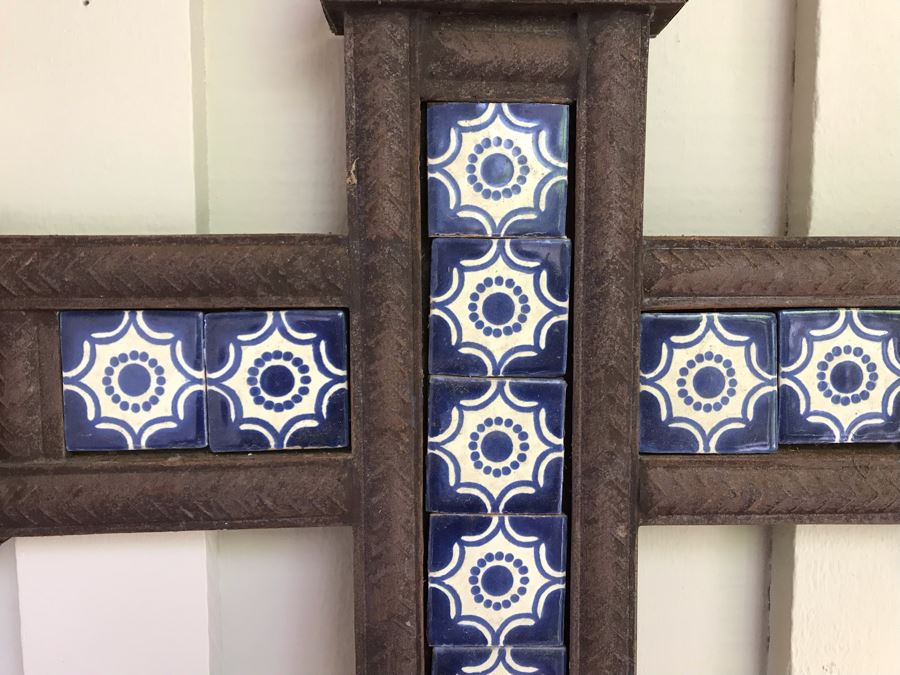 Metal Painted Tile Cross Candle Holder 23W X 25H [Photo 2]