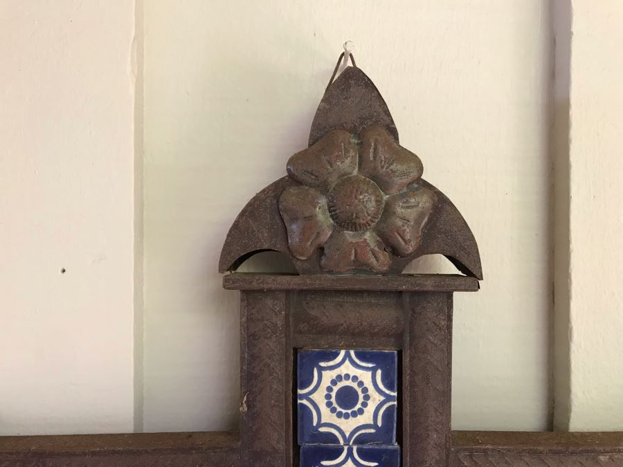 Metal Painted Tile Cross Candle Holder 23W X 25H [Photo 3]