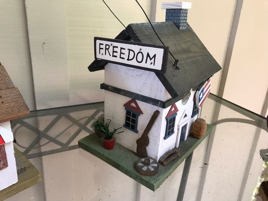 Large Collection Of (11) Bird Houses - See Photos [Photo 16]