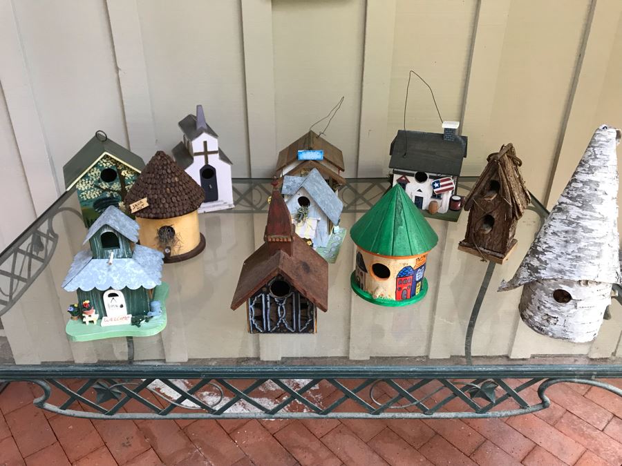Large Collection Of (11) Bird Houses - See Photos [Photo 1]