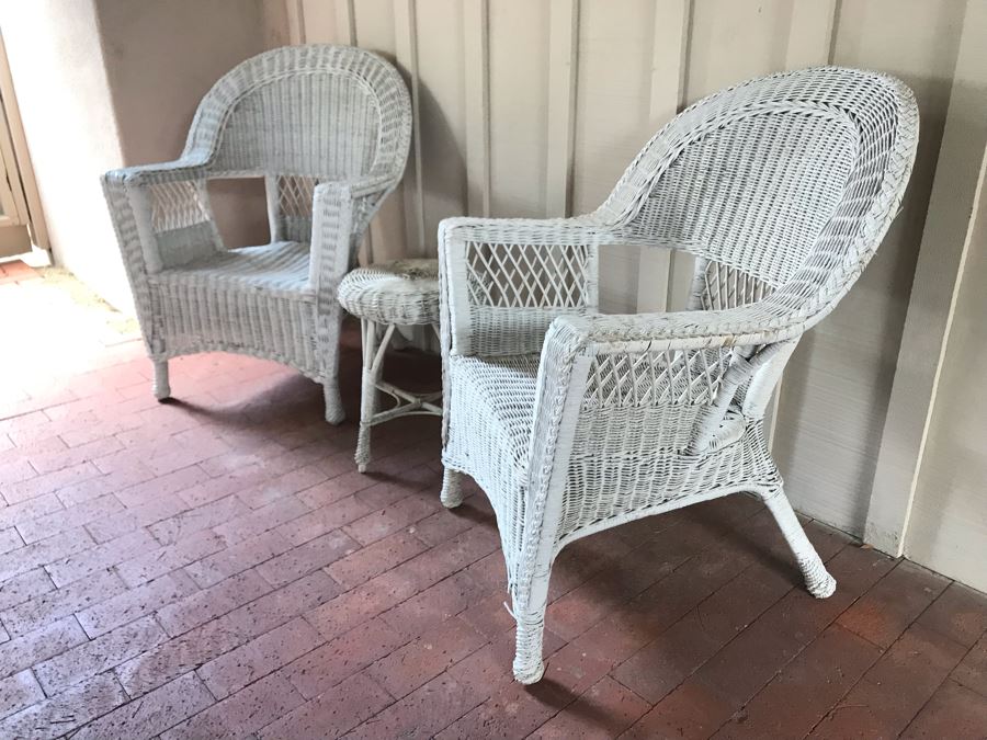Pair Of Vintage Wicker Armchairs 30W With Small Side Table Painted White [Photo 3]