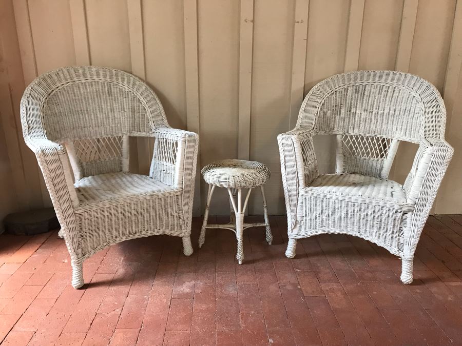 Pair Of Vintage Wicker Armchairs 30W With Small Side Table Painted White [Photo 2]