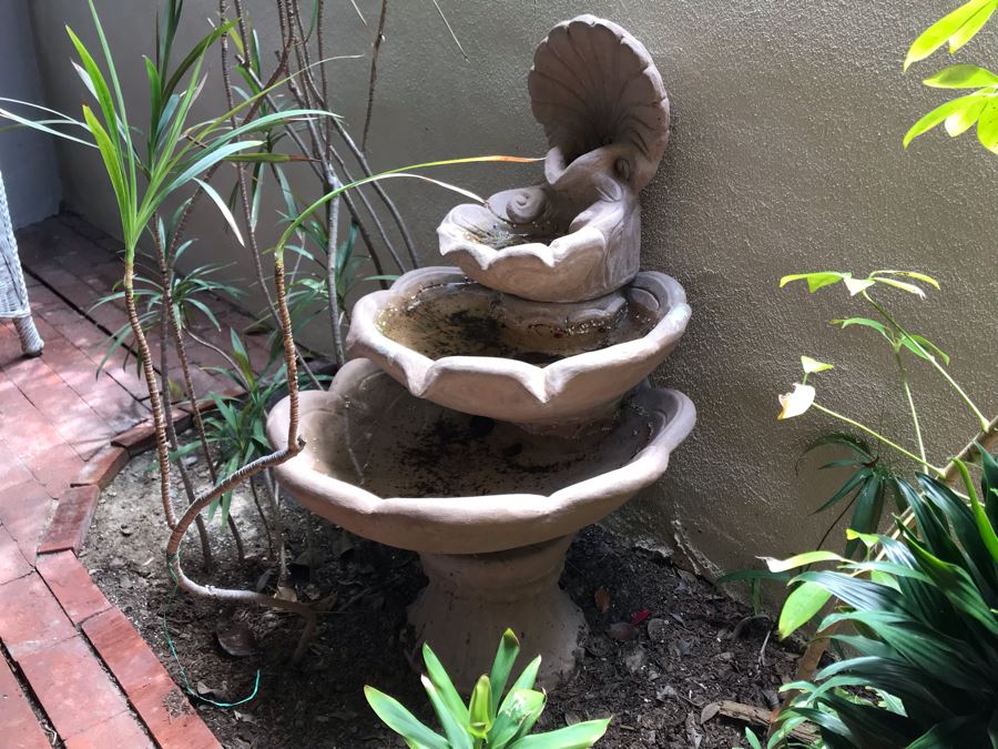 3-Tier Shell Motif Outdoor Cement Water Fountain 27W X 39H [Photo 2]