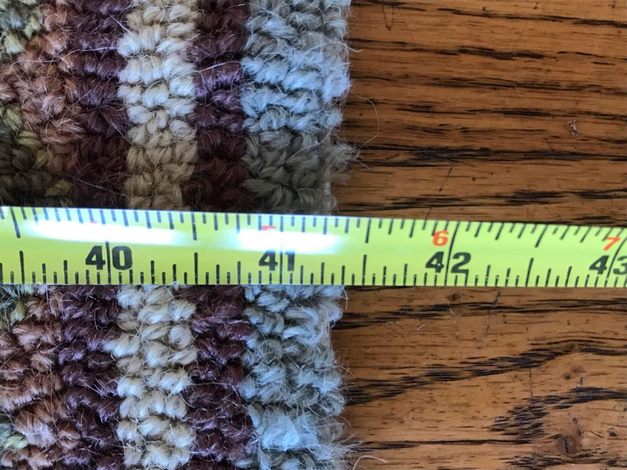 Hooked Area Rug 41.5 X 64 [Photo 8]