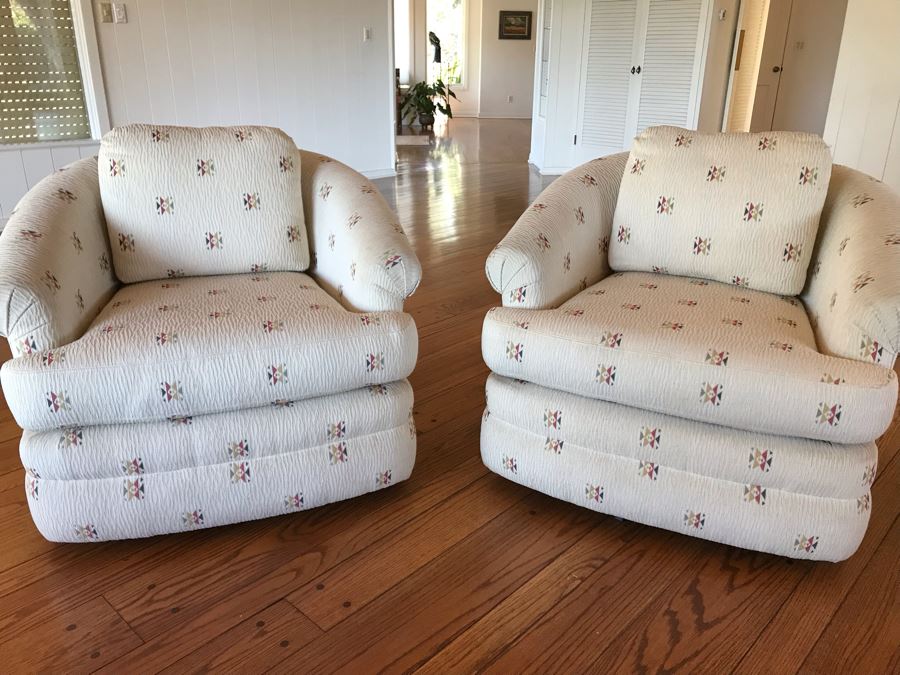 Pair Of Nicely Upholstered Swivel Armchairs [Photo 1]