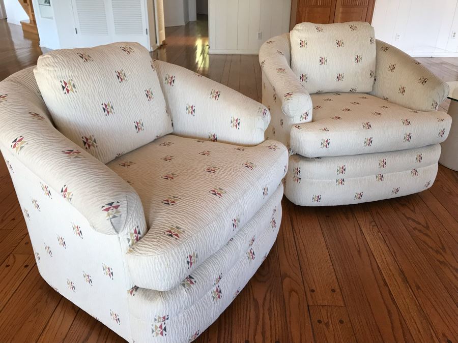 Pair Of Nicely Upholstered Swivel Armchairs [Photo 3]