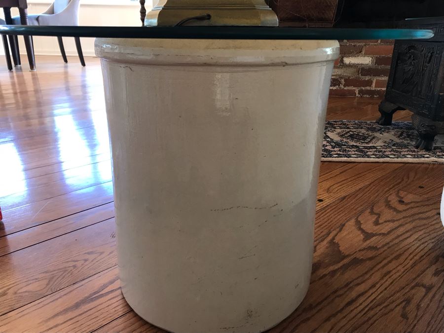 Large Vintage Robinson Ransbottom 10 Gallon Crock Pot With Round Glass Top Table [Photo 7]