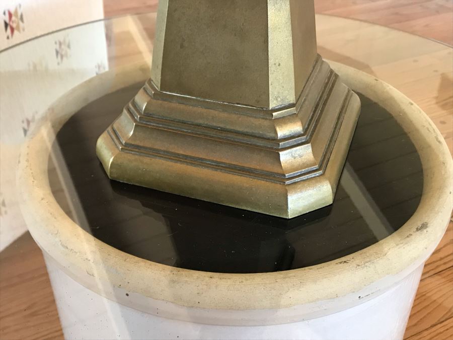 Large Vintage Robinson Ransbottom 10 Gallon Crock Pot With Round Glass Top Table [Photo 5]