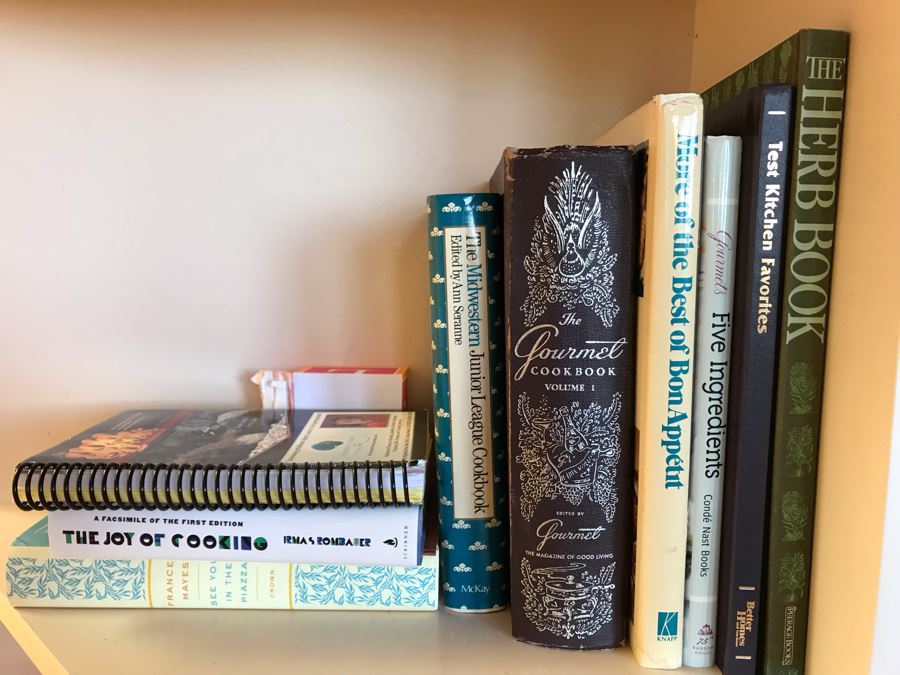 Cook Book Lot (4 Shelves Of Books) [Photo 3]