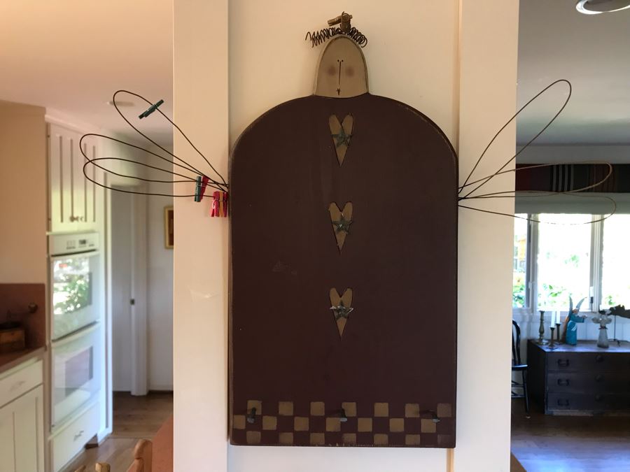 Whimsical Key / Notes Holder 17W X 17H [Photo 2]