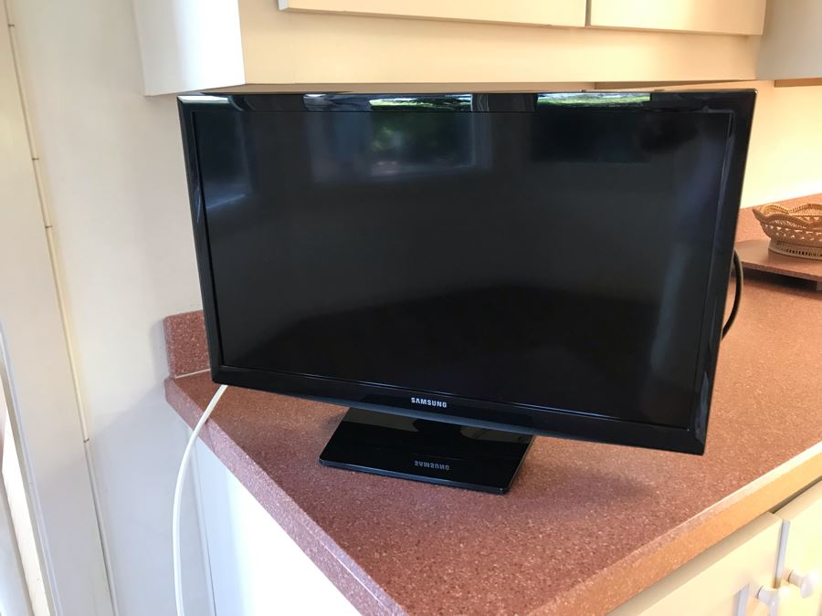 Samsung 24' HDTV UN24M4500AF [Photo 2]
