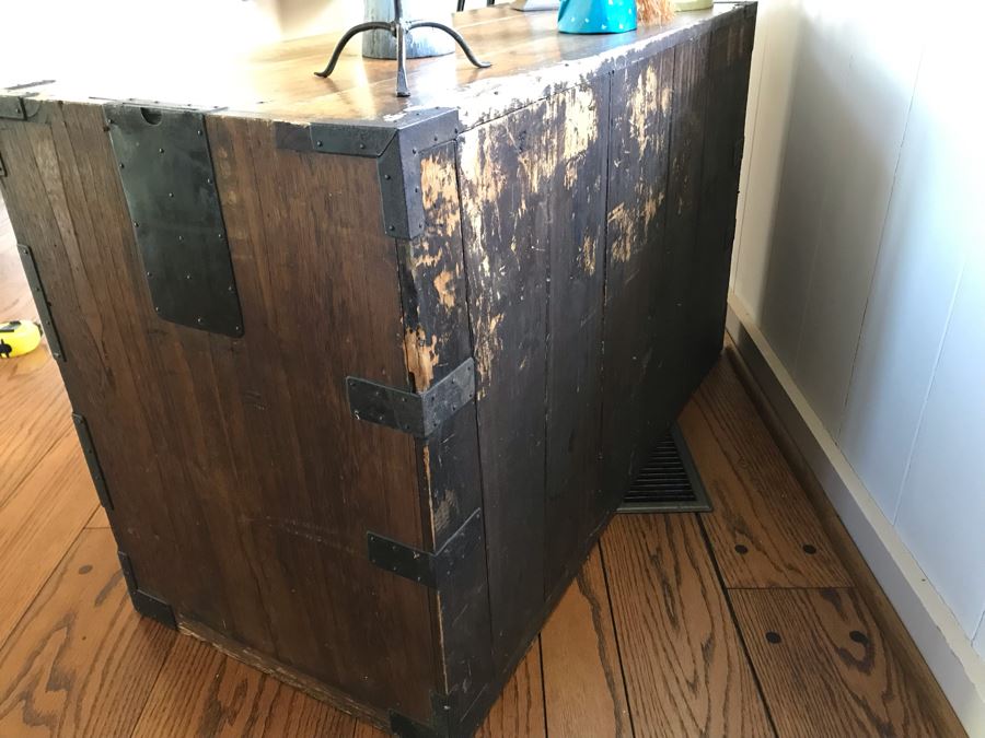 Vintage Campaign Chest Of Drawers 3-Drawer Dresser Trunk With Recessed Metal Handles On Both Sides 37W X 17D X 22.5H - See Photos [Photo 8]