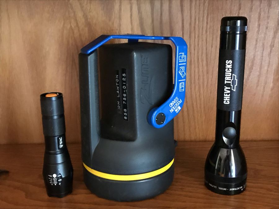 Oak Bookshelf With All Items On Shelves - See Photos For Items Incl Silverplate Bowls, Figurines, Weights, Tripods, Golf Coat Rack, Flashlights, Hats 36W X 12.5D X 71H [Photo 10]