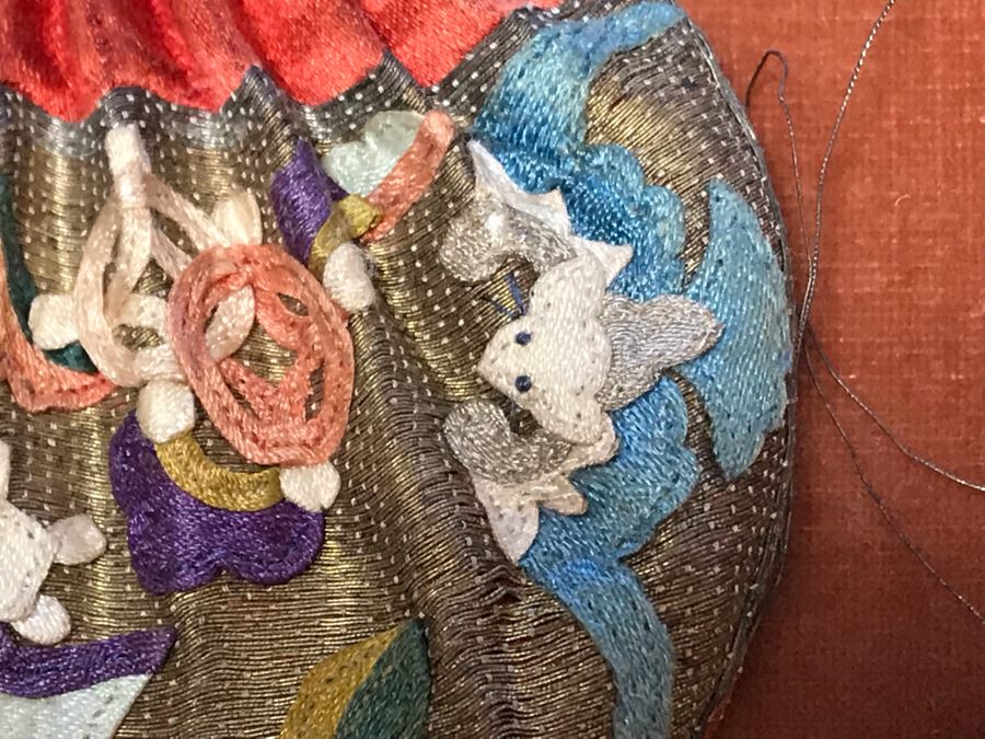 Framed Antique Chinese Silk Purse Pouch Frame Measures 11W X 16H [Photo 11]