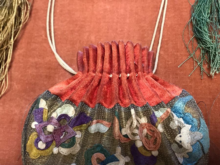 Framed Antique Chinese Silk Purse Pouch Frame Measures 11W X 16H [Photo 9]