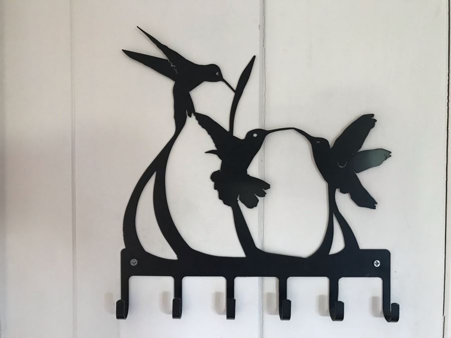 Metal Hummingbird Key Chain Wall Rack 10W X 10H [Photo 1]