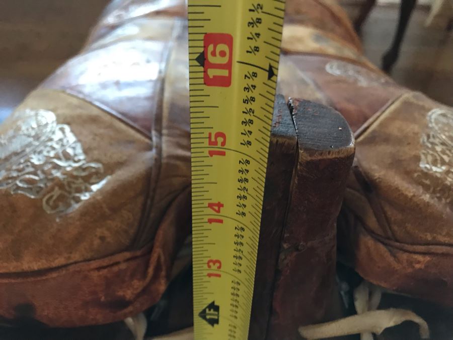 Vintage Camel Saddle 15W X 24D X 15H [Photo 9]