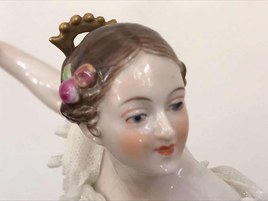Dancing Ballerina Figurine 8H, Porcelain Swan Figurine And Porcelain Oval Box  [Photo 15]