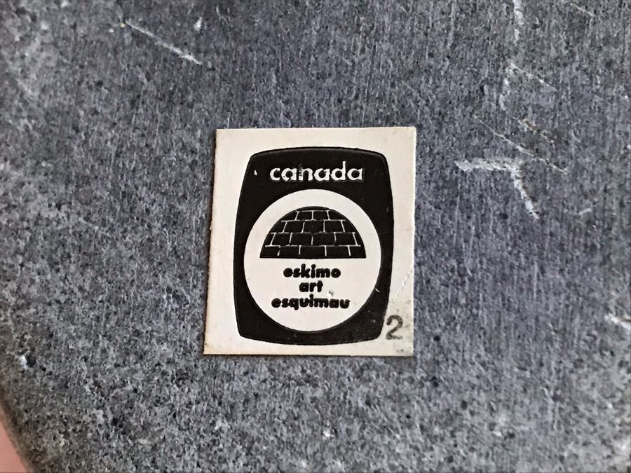 Impressive Carved Inuit Soapstone Eskimo Art By Tanih Qumaluk Canada 7.5W X 6D X 9H [Photo 16]