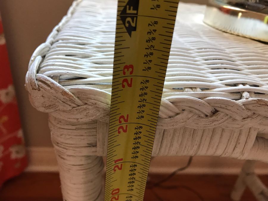 White Wicker Side Table 20W X 15D X 23H [Photo 6]