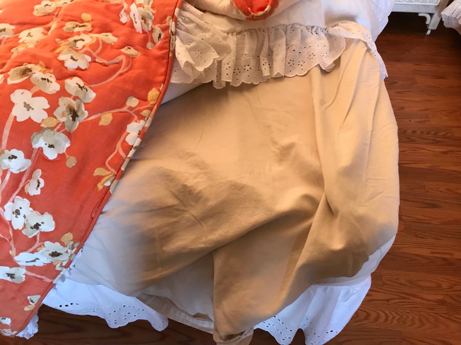 Pair Of Wicker Headboards With Metal Frames, Bedding, Throw Pillows, Mattresses And Boxsprings Included [Photo 11]