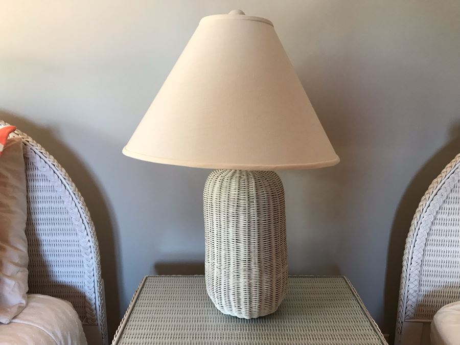 Vintage Wicker Table Lamp Painted White 28H [Photo 2]